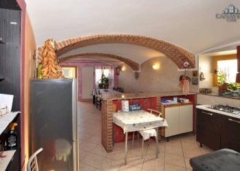 Cucina - Quadrilocale Frazione Preparetto, 130, Castellamonte - foto 10