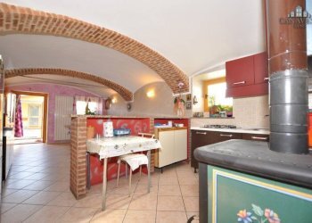 Cucina - Quadrilocale Frazione Preparetto, 130, Castellamonte - foto 11