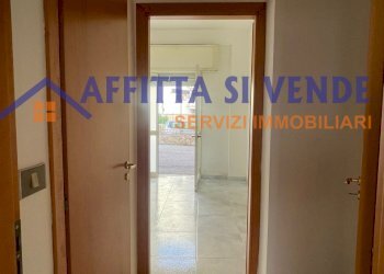 corridoio - Office Via di Villa Ortisi 19, Siracusa - photo 8