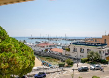 Vista - Four-room apartment Corso Trento Trieste 13, Sanremo - photo 8