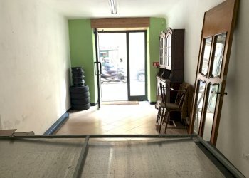 25A6785D-FC7B-4639-B839-528EAE0FE85D.jpeg - Commercial Premises Genova - photo 3