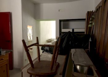 BC3105B9-CA66-4352-8203-AAEEFFFE5F6B.jpeg - Commercial Premises Genova - photo 4
