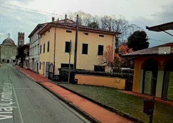 20231129_185002.jpg - Locale Commerciale Via Pesciatina, Lucca - foto 13