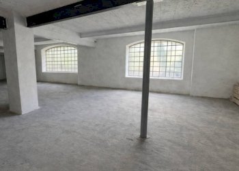 Magazzino - Capannone via piave 6, Castronno - foto 13