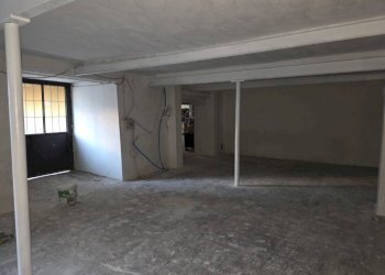 Magazzino - Capannone via piave 6, Castronno - foto 14