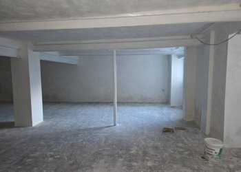 Magazzino - Capannone via piave 6, Castronno - foto 17