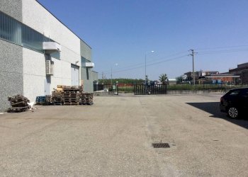 capannone - Shed strada Roveri, Pozzolo Formigaro - photo 4