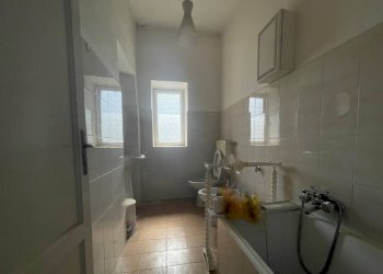 Bagno - Stabile - Palazzo via Giuseppe Pellizza, Volpedo - foto 9
