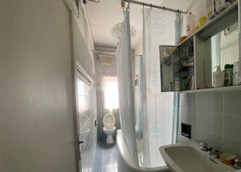 Bagno - Stabile - Palazzo via Giuseppe Pellizza, Volpedo - foto 10