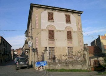 Facciata - Stabile - Palazzo via Giuseppe Pellizza, Volpedo - foto 19