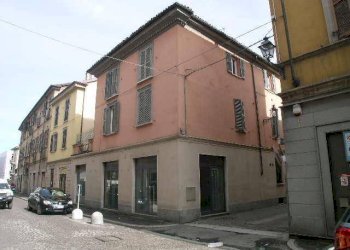 FACCIATA - Negozio Tortona - foto 1