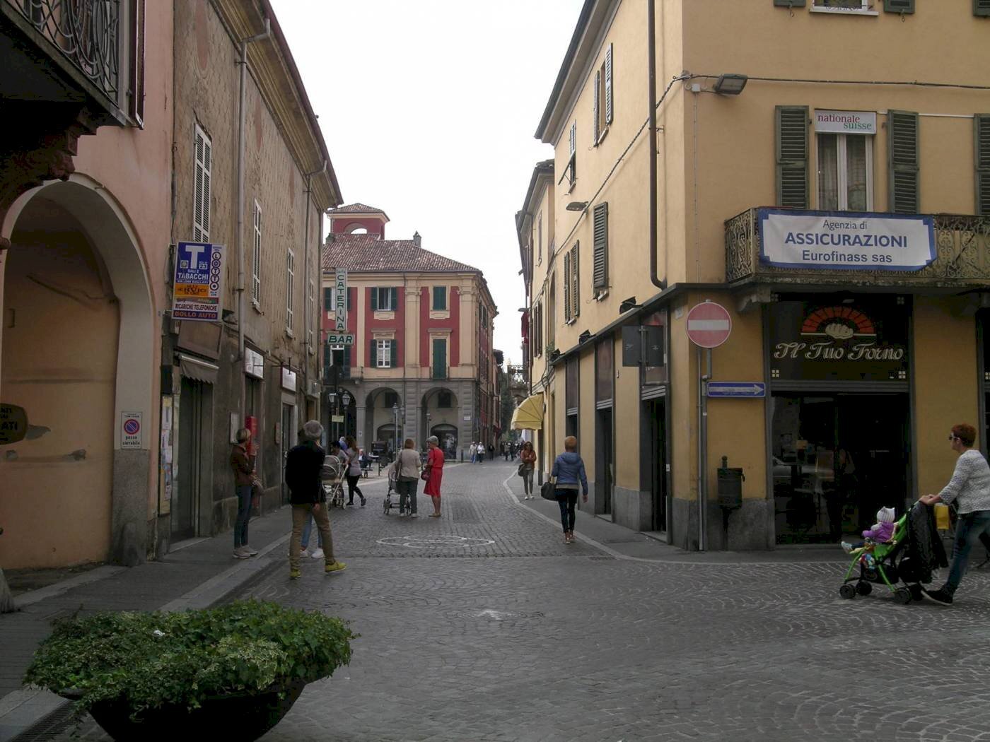 ADIACENTE P.ZZA MALASPINA - Stabile - Palazzo largo Eugenio Borgarelli, Tortona - foto 2