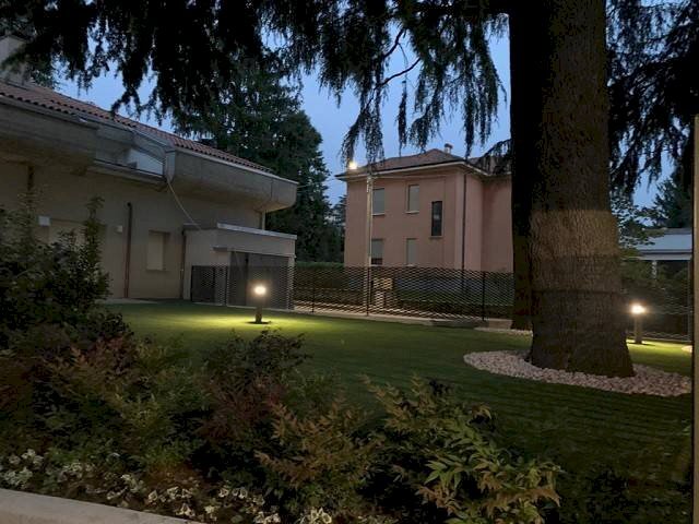 Appartamento via Col di Lana, Albizzate - foto 2