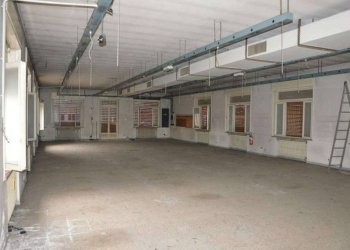 LABORAT 1°P - Negozio via Stragliati 7, Gallarate - foto 3