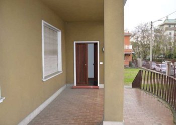 VILLA - Negozio via Stragliati 7, Gallarate - foto 6