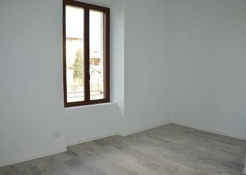 Camera da letto - Villa via 20 Settembre, Albizzate - photo 7