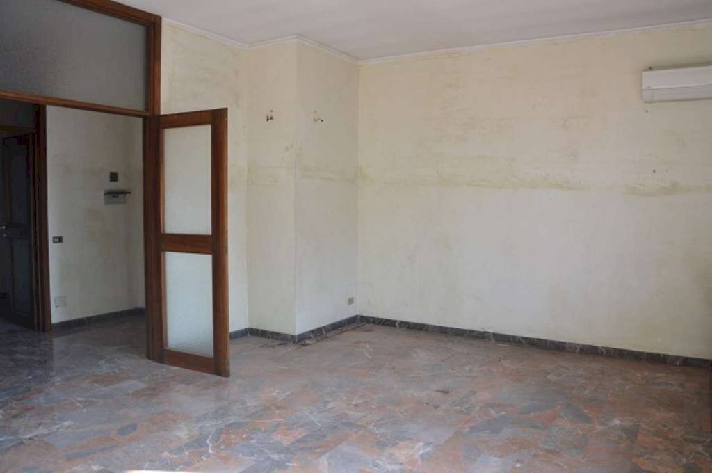 Four-room apartment via Borgo antico 03, Gallarate - photo 1