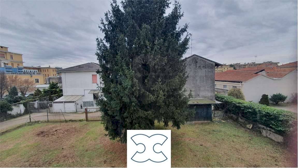 imm_14106-1151-_Cogefin_icona_jpg_bc.jpg - Villa via Adamello, 11, Busto Arsizio - photo 3