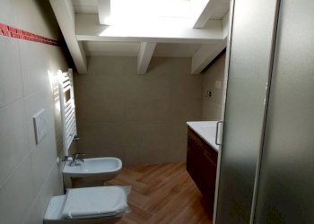 bagno - Trilocale viale Luigi Borri, Varese - foto 20