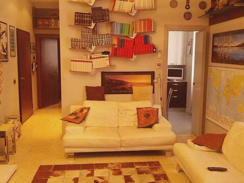 soggiorno - Trilocale piazza Cesare Beccaria, Varese - foto 2