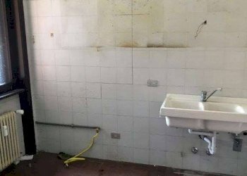 Bagno - Trilocale piazza Giovanni XXIII, 13, Varese - foto 7