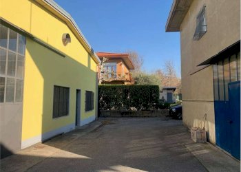 Zona - Capannone via Alioli e Sassi, 19, Gavirate - foto 3