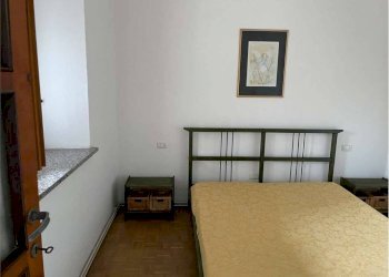 Camera da letto - Trilocale via Riale, 4, Taino - foto 3