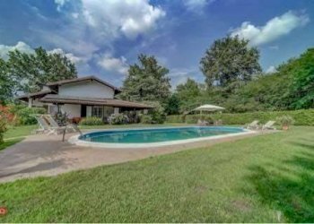 Piscina - Villa Borgo Ticino, 9/11, Agrate Conturbia - foto 1