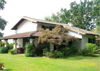 Facciata - Villa Borgo Ticino, 9/11, Agrate Conturbia - foto 13