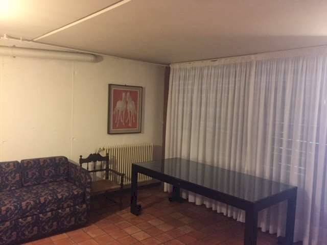 Salone - Appartamento via Marinetti, 9/11, Travedona-Monate - foto 2