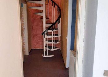 Trilocale via Beati, Castelletto Sopra Ticino - foto 5