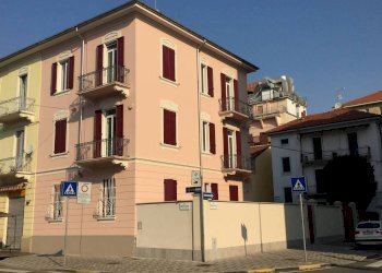 Villa via Giovanni Amendola, 5, Alessandria - foto 1