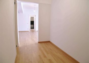 Quadrilocale Piazza Raffaele de Ferrari, 4, Genova (zona Centro) - foto 11