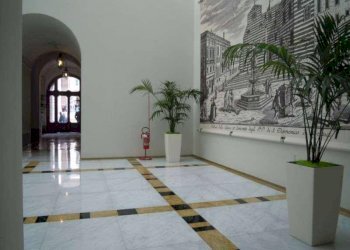 Quadrilocale Piazza Raffaele de Ferrari, 4, Genova (zona Centro) - foto 2