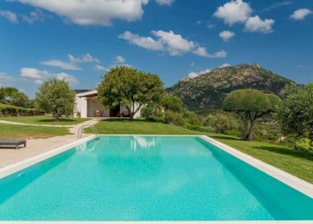 Piscina - Villa Località Cugnana Verde, Olbia - foto 23
