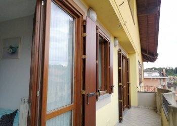 terrazzo - Appartamento via Don Enrico Locatelli, 10, Vergiate - foto 16