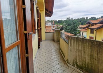 terrazzo - Appartamento via Don Enrico Locatelli, 10, Vergiate - foto 2