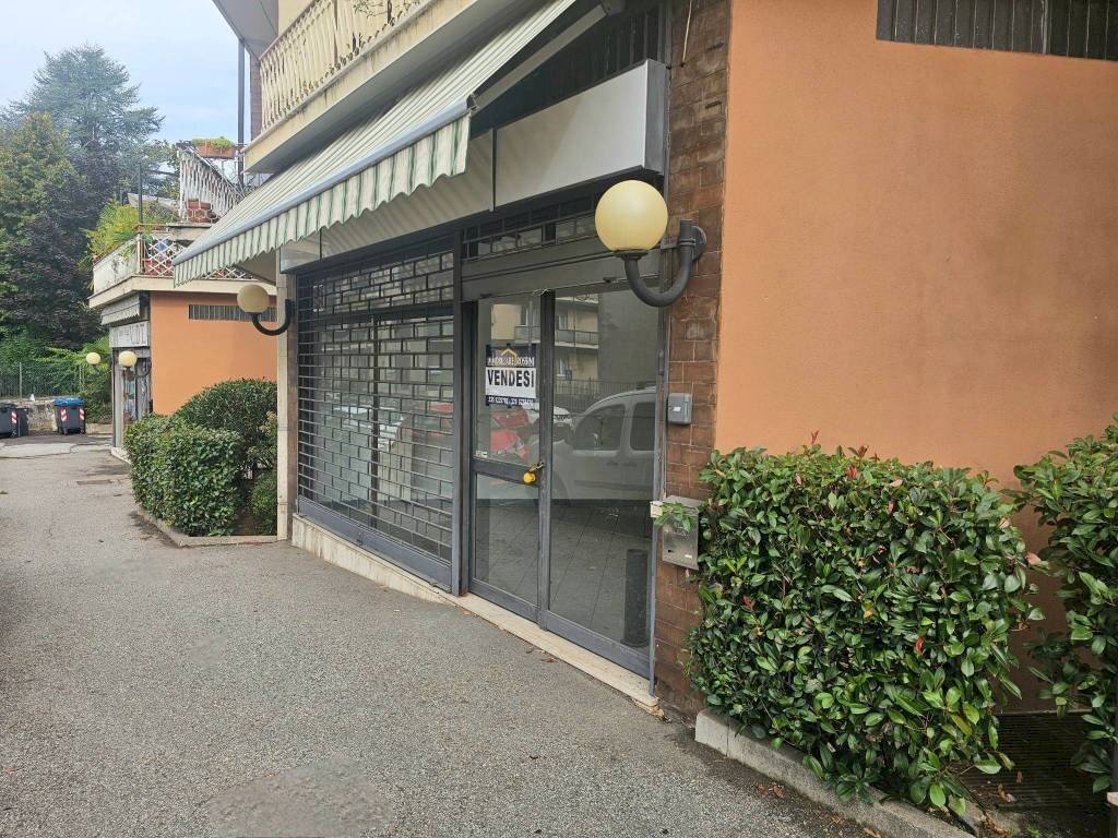 Zona - Negozio via Lazio, 41, Varese - foto 1