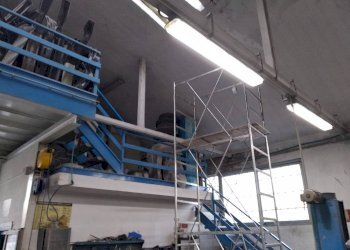 Capannone viale Ticino, 92, Gavirate - foto 2