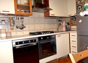 Three-room apartment Via Torino, San Mauro Torinese - photo 9