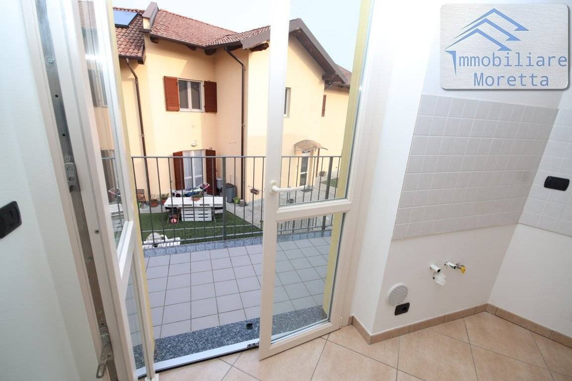 Three-room apartment via della Rocca, Vezza d'Alba - photo 3
