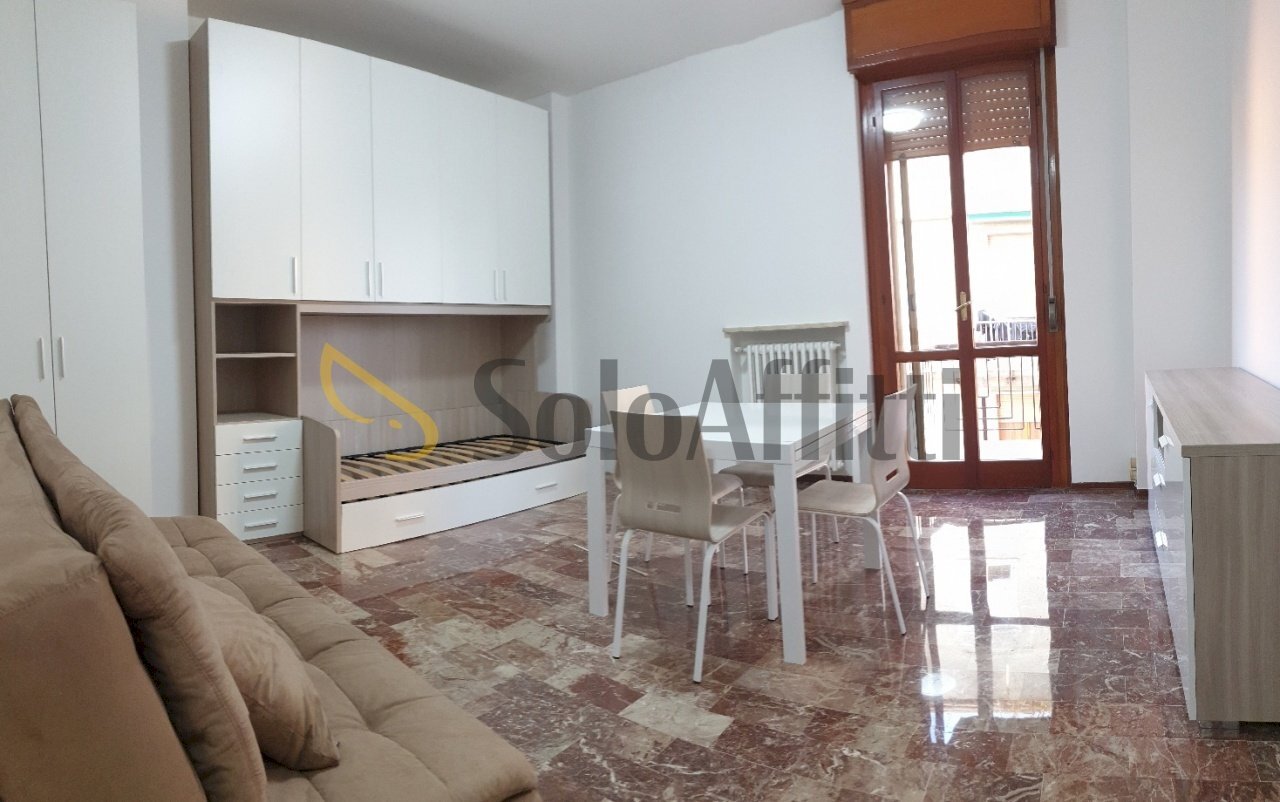 20211029_163659_resized.jpg - Monolocale via Virgilio Celeri 5, Legnago - foto 1