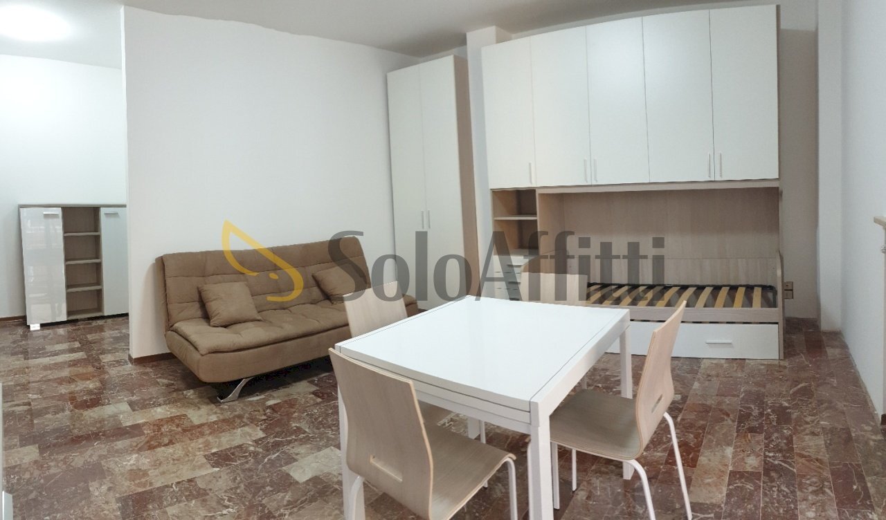 20211029_163717_resized.jpg - Monolocale via Virgilio Celeri 5, Legnago - foto 2