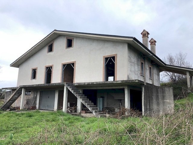 1.jpg - Villa Via Tevere, Sant'Angelo Romano - foto 2