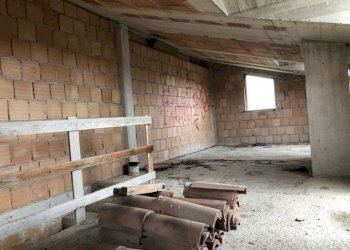 8.jpg - Villa Via Tevere, Sant'Angelo Romano - photo 9