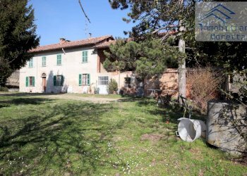 Rustic corso Acqui 116, Nizza Monferrato - photo 1