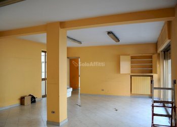 AREA PRINCIPALE 4 - Locale Commerciale Via Fratelli Rosselli 7, Settimo Torinese - foto 4