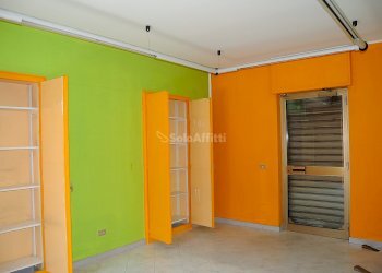 SECONDA AREA VENDITA - Locale Commerciale Via Fratelli Rosselli 7, Settimo Torinese - foto 8