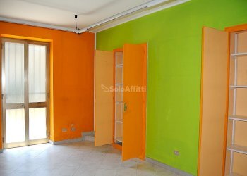 SECONDA AREA VENDITA 2 - Locale Commerciale Via Fratelli Rosselli 7, Settimo Torinese - foto 9