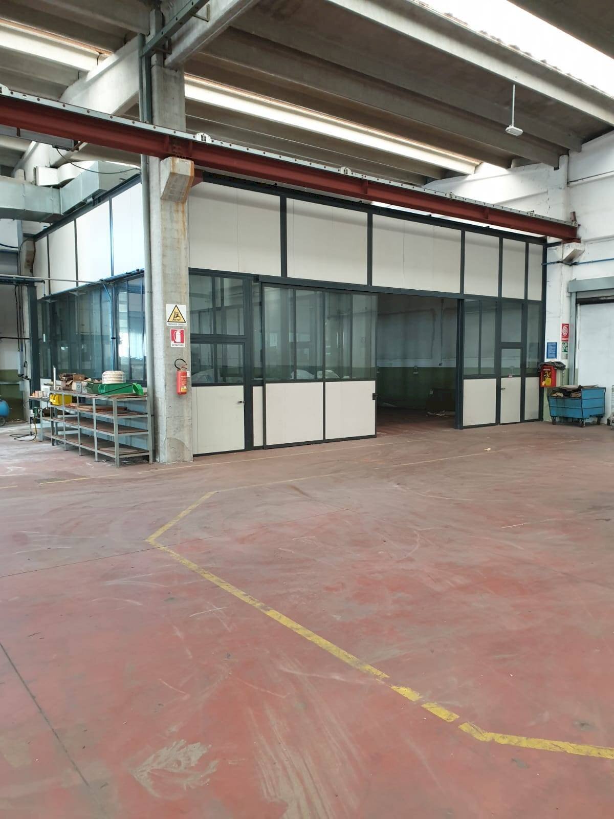 Capannone Gravellona Toce - foto 1